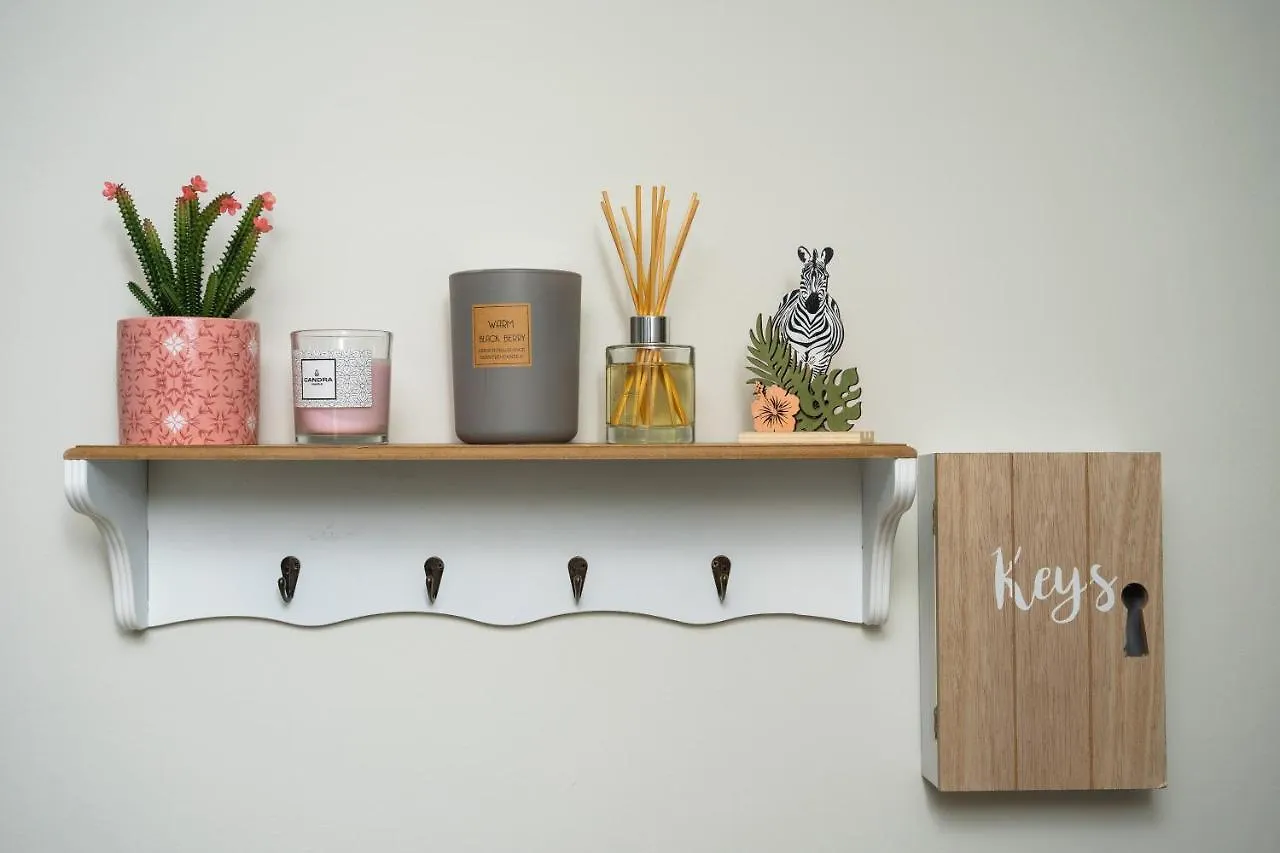New Bazaar Stylish Apartment In Tirana'S Heart 0*, Tiran